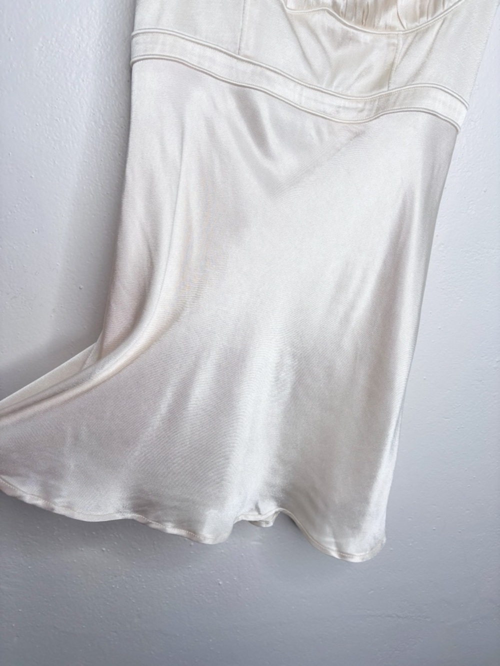 Revolve SHONA JOY La Lune Bustier Mini Dress Satin Cream Size 6 EUC - Picture 6 of 13